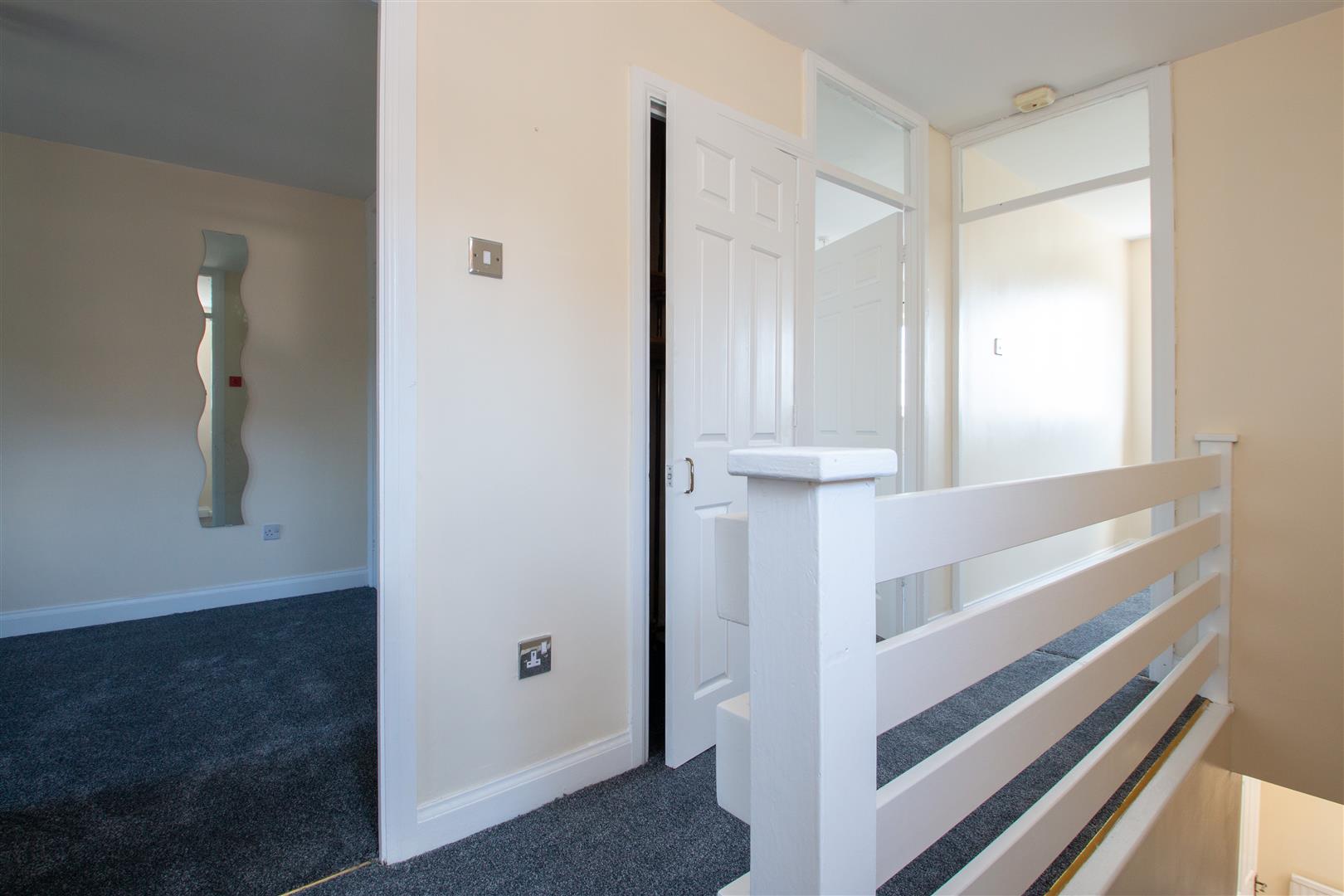 Vyne Crescent, Great Holm, Milton Keynes